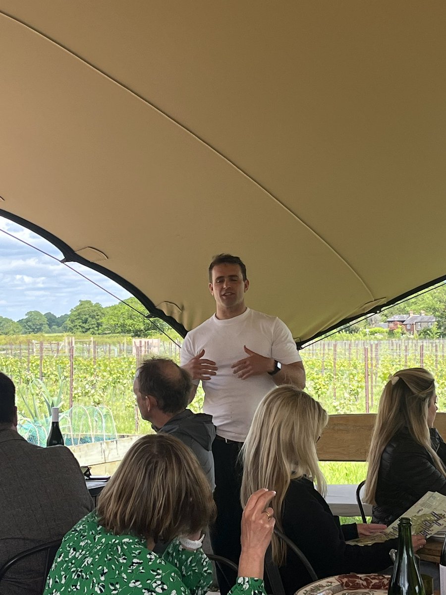 Southdownsjojo's tweet photo. Wonderful day to be out discussing wine tourism development in Horsham / Sussex
#wiston #Kinsbrook #Nutbourne
@HorshamDC #SussexSix #experiencesussex #MeetSussex @VisitEngland @Wine_GB https://t.co/cIa6PPK9Zs