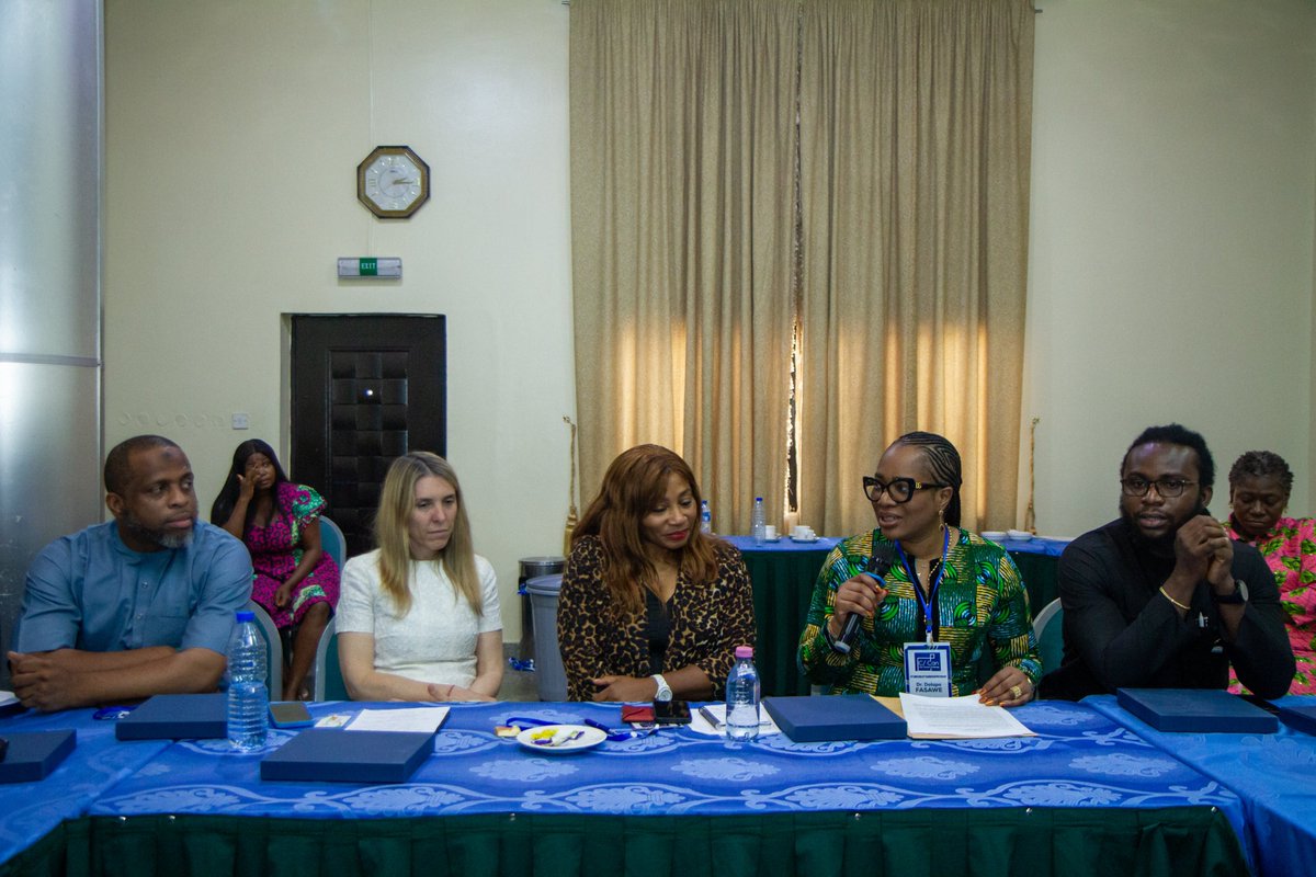 nighealthwatch's tweet photo. Giving her remarks @drdolapofasawe, Mandate Secretary - Health Services and Environment,
@OfficialFCTA shared her enthusiasm for the
@CCan_org initiative, having seen the active engagement of stakeholders, committed to improving the #cancer care journey in #Abuja, guided by collaboration and bold thinking.
 #SavingLivesTogether