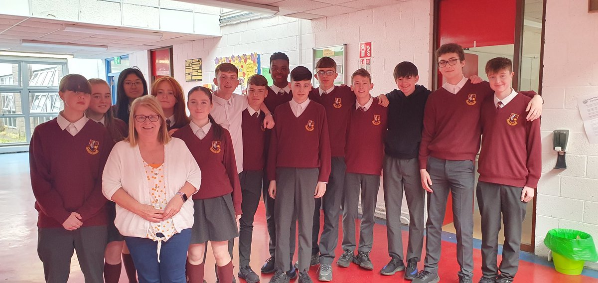 Pobalscoil Neasáin tweet media