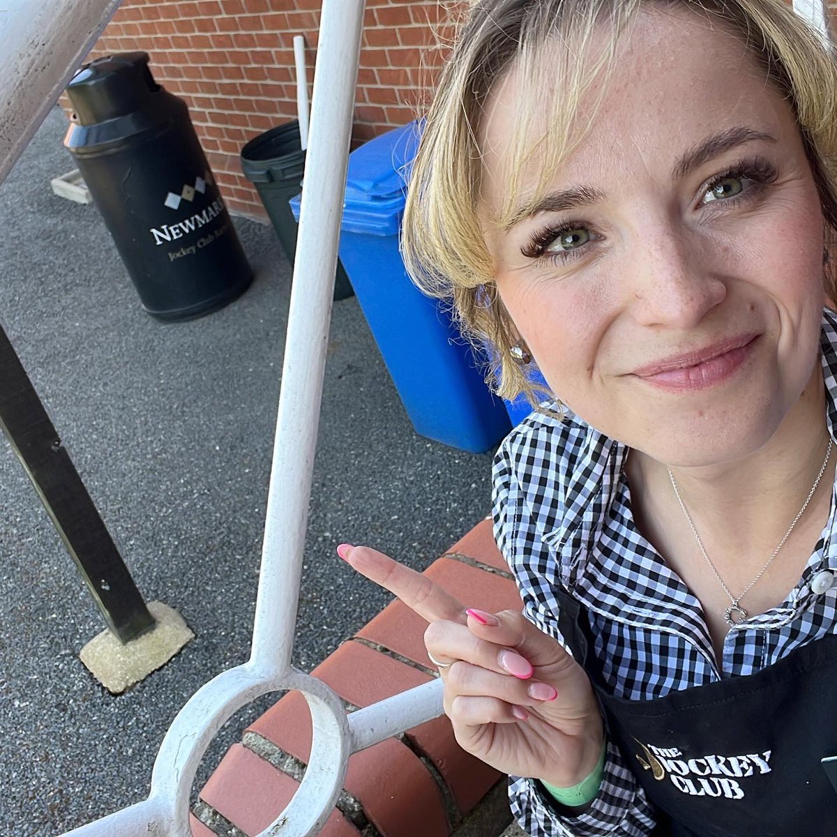 Grace Chapman tweet media