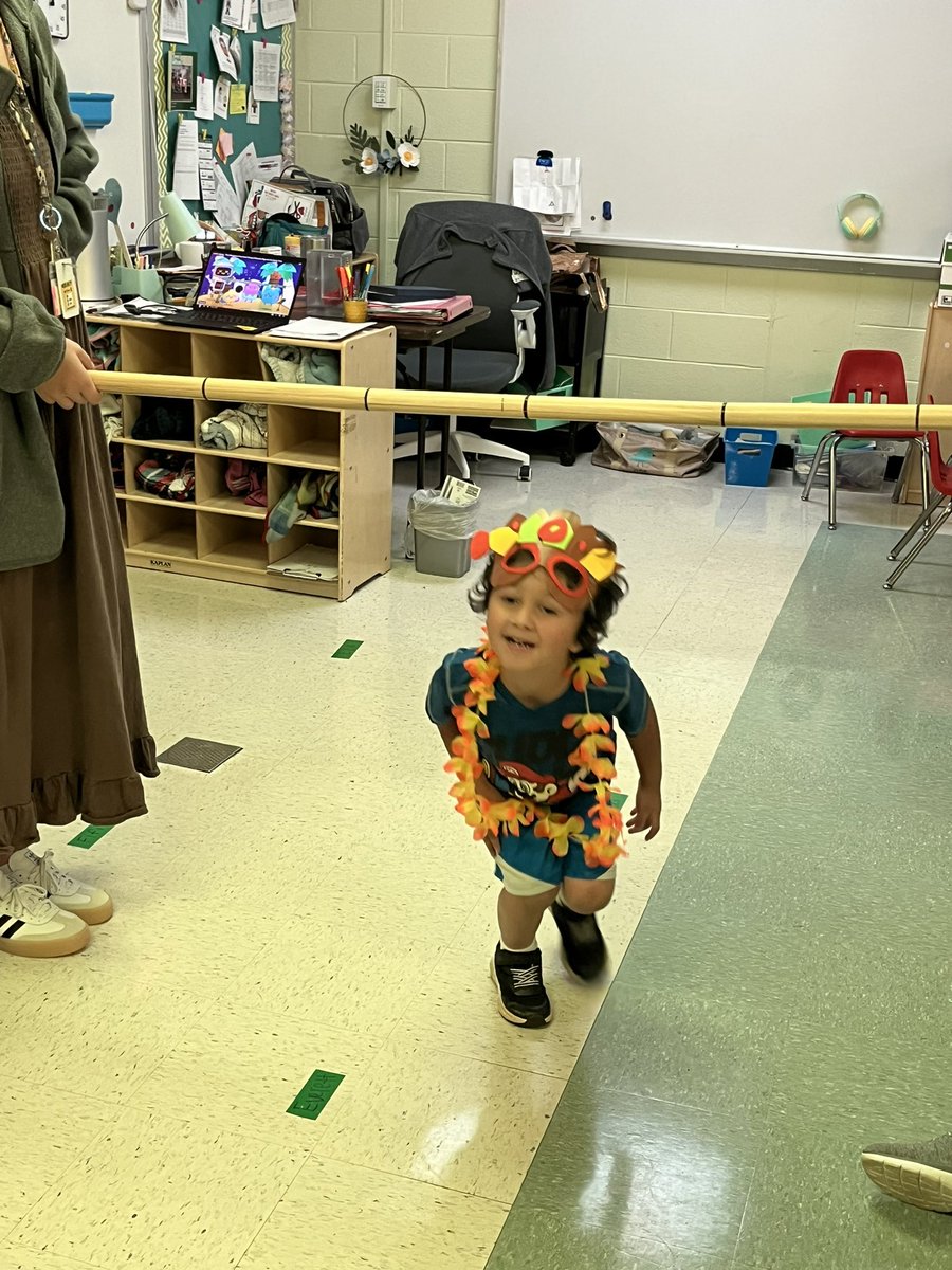 Cathy62966247's tweet photo. End of the year LIMBO!

 #rnegreatthings https://t.co/sJeagm92bi