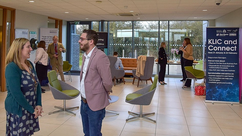 AngliaHub's tweet photo. 👥#KLIC &amp; Connect business event! If you run a business and are looking for #funding, premises &amp; #innovation meet with us and others.  

#WestNorfolk SMEs 
🗓️Wed 19 June, 9am-12.30pm, #KingsLynn 

Sign up &amp; meet up! https://t.co/cGq6gESbnY 
#grants #norfolkbusiness #networking https://t.co/WBrXwPWlui