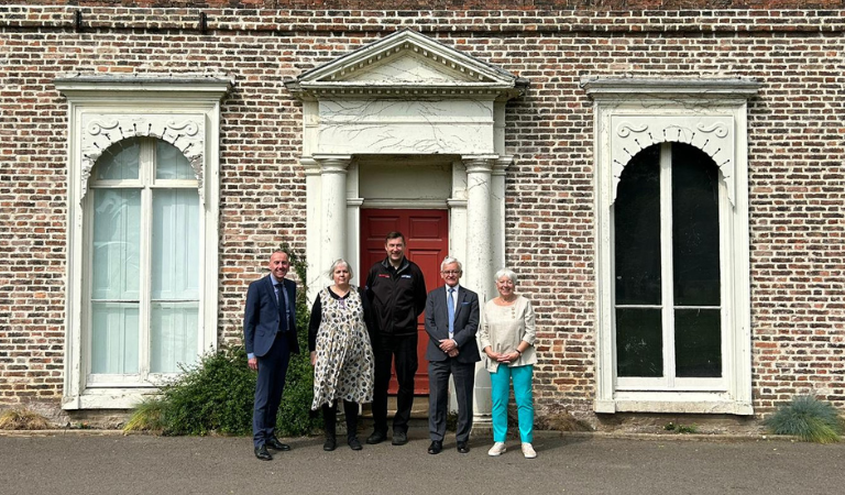 🏛️ A £150,000 Government cash boost will help throw open the doors of one of North Lincolnshire’s finest listed buildings – Baysgarth House in Barton-upon-Humber. Read more about the exciting plans 👉 bit.ly/44Svrm2