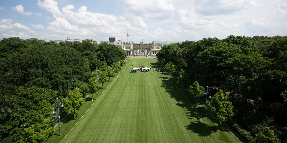Warum kann man in 🇩🇪 für eine Sportveranstaltung eine 6-spurige Hauptstraße über 1 Monat problemlos für Autos sperren &amp; für Menschen öffnen und warum ist es ideologisches Teufelszeug, wenn man das Gleiche aus Gründen der Gesundheit, der Sicherheit und des Klimaschutz machen will?