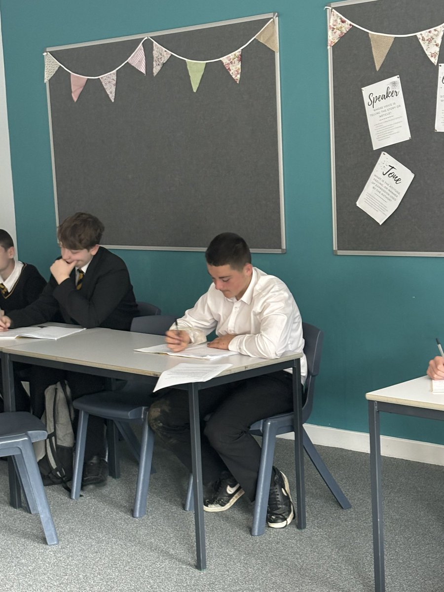 Mrs C Dix tweet media