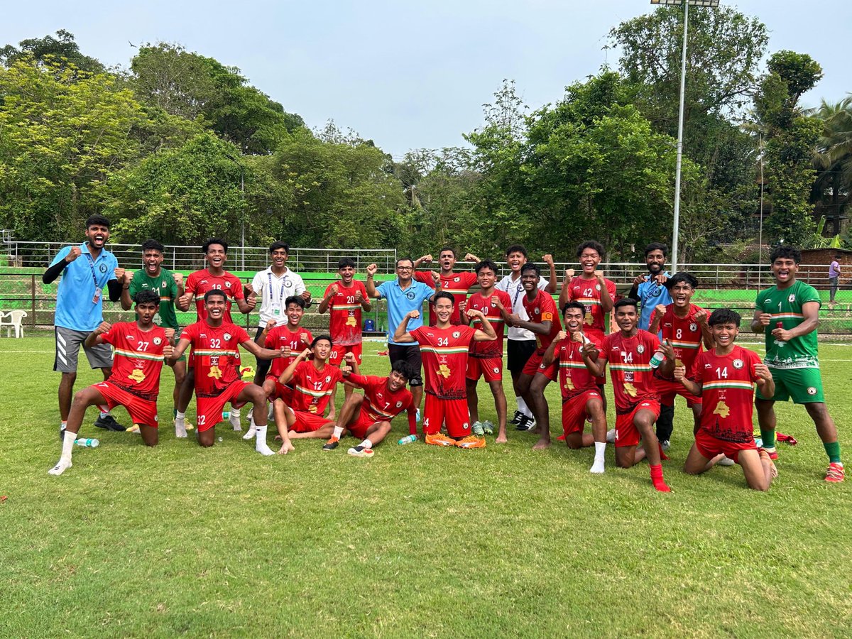 Sudeva Delhi FC and Classic FA advanced into the final of the AIFF U17 Youth League 2023-24 after defeating Corbett FC and Football 4 Change Academy. 🏟️&⏱️ The Final clash is scheduled to take place on May 25th at Nagoa Panchayat Ground. Sudeva Delhi FC and Classic FA will