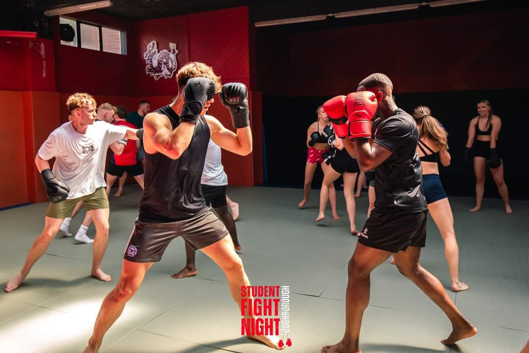 amygore__'s tweet photo. My brother is raising money for testicular cancer through the @OddBallsFDN by taking part in the student fight night at Loughborough. Any donations would be much appreciated x

https://t.co/17Gq5OYikA https://t.co/SQM04otOjl