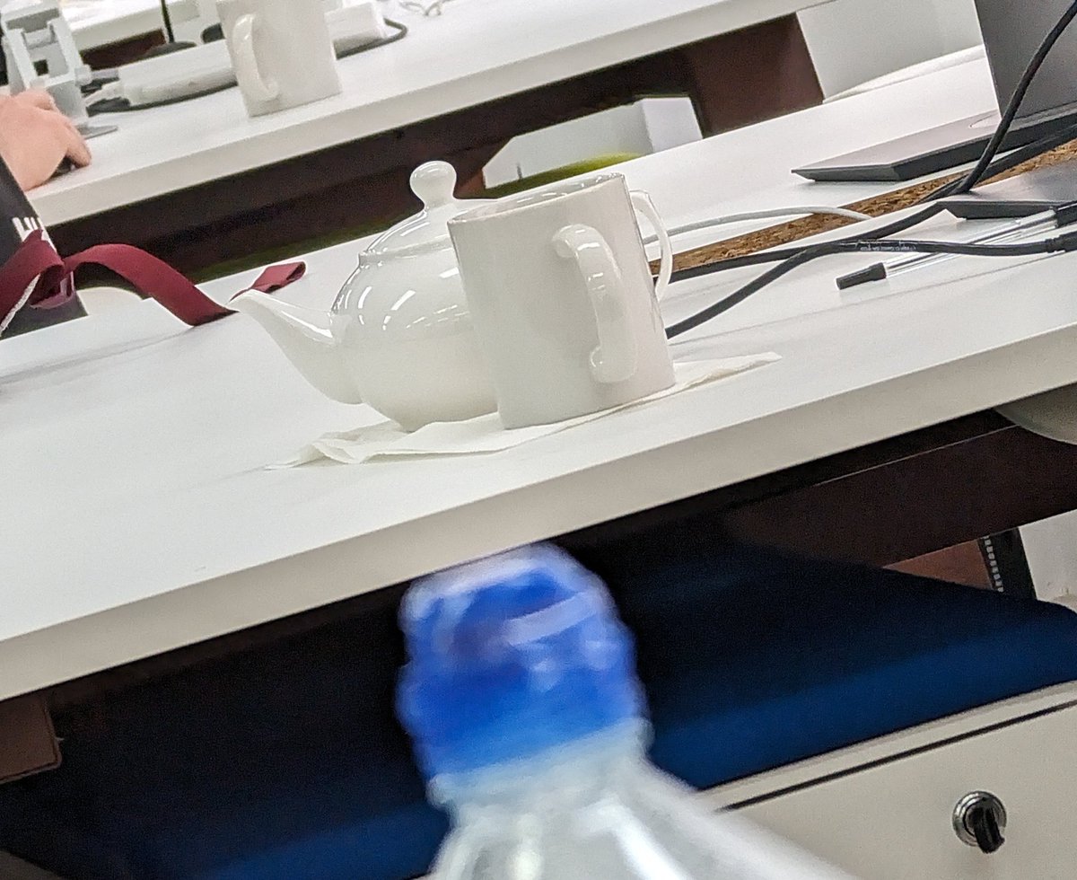 Respect to the colleague who brought in their own teapot to the office  🫖👌🏻