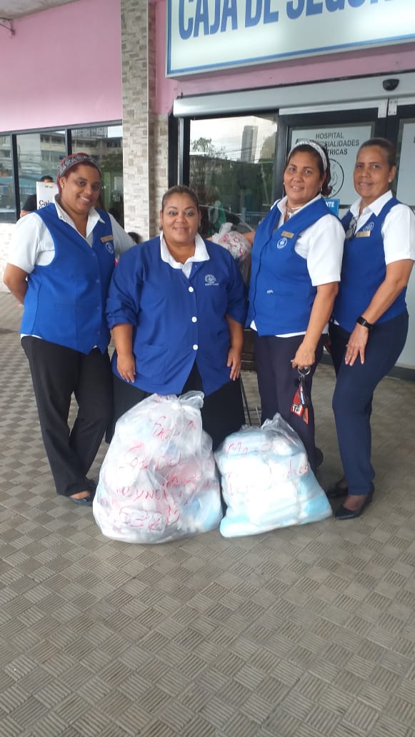 CSSPanama's tweet photo. 📍#CiudaddePanamá
La fundación Cocina del Reyno y Amigos, realizaron entrega de una donación significativa de gorras y mascarilla para los pacientes y familiares del hospital de Especialidades Pediátricas Omar Torrijos Herrera.
#CSScontigo https://t.co/nzuSKtAVk0
