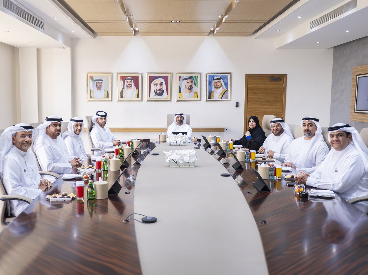 At the 19th Board of Directors meeting of @DubaiHealthae, we reviewed ongoing projects and future initiatives to support the delivery of the ‘Patient First’ promise, in line with Dubai Social Agenda 33.