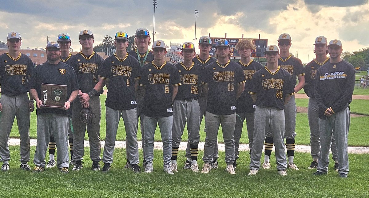 g5sportsmom's tweet photo. G-Men district runner ups. @thepaeser @JAG_Athletics https://t.co/3qKjcl1b30