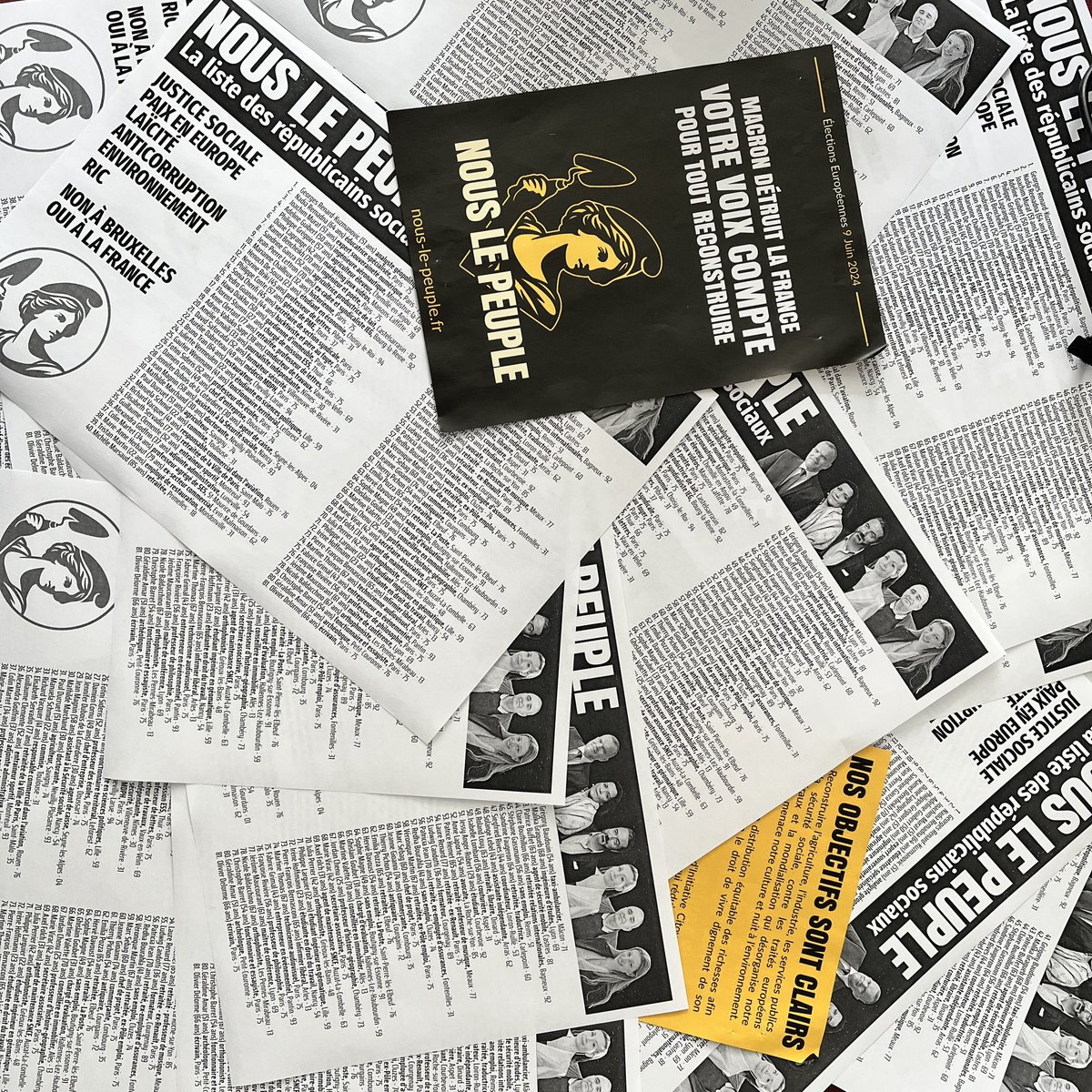LES BULLETINS SONT LÀ ! 🚀

🟩 Nous vous invitons tous à TÉLÉCHARGER sur notre site les bulletins et à les IMPRIMER au format A4 (sur une feuille blanche « normale ») afin de voter avec ! 🗳️ 🟩

Lien en-dessous 👇
