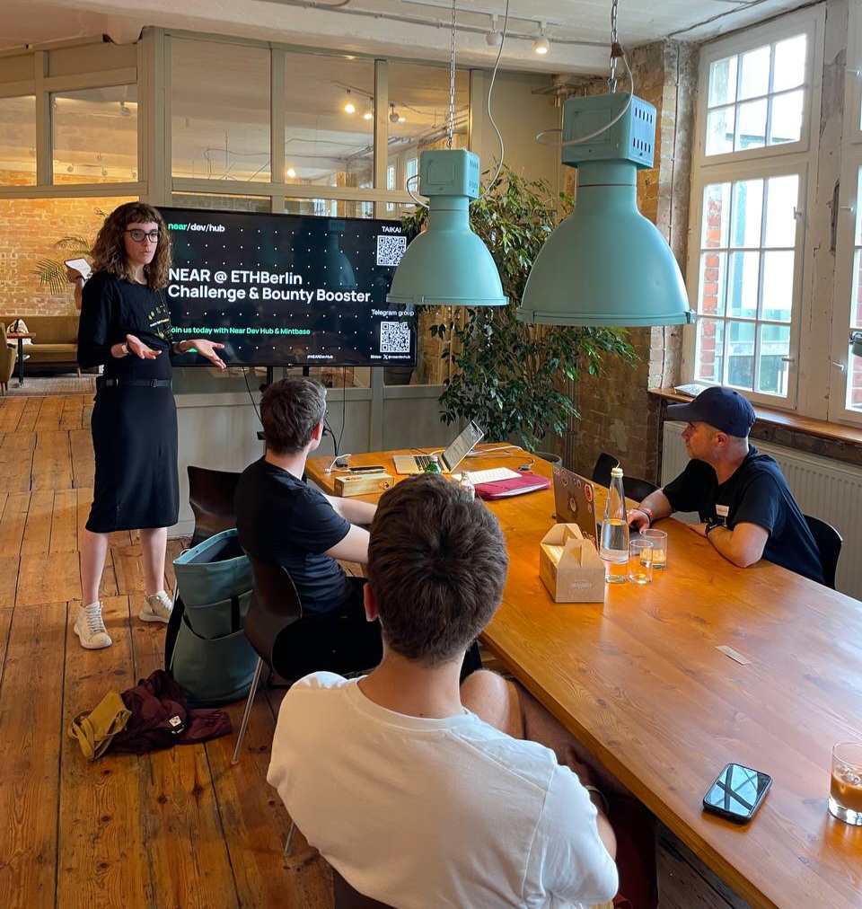 NEAR DevHub tweet media