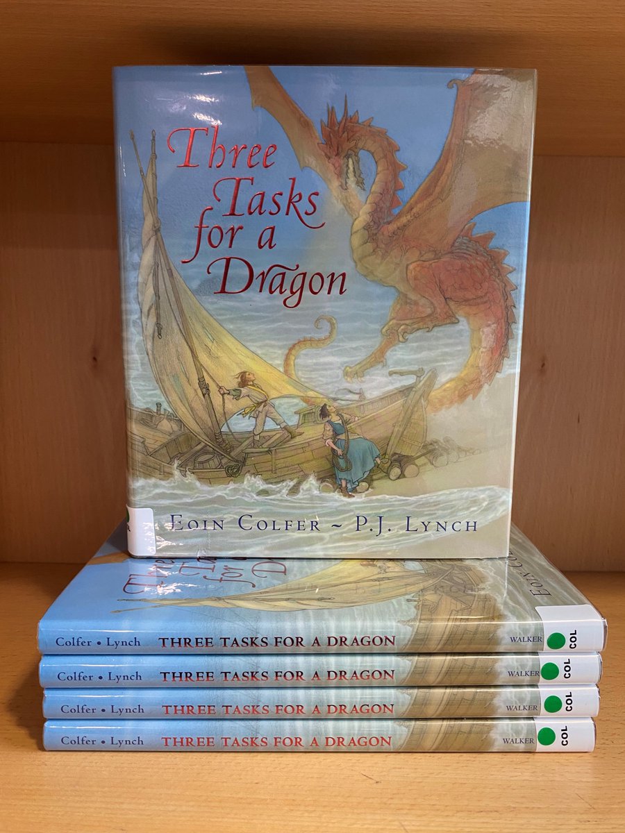 Winner of the Honour Award for Illustration at the recent @KidsBooksIrel KPMG Children's Books Ireland Awards, copies of Three Tasks for a Dragon are making their way to library shelves real soon 🙌

Request a copy in your local library 👍  

#LimerickLibraries #kidsreading