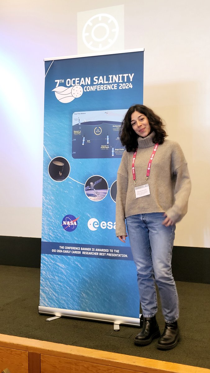 Last week, our college María Sánchez-Urrea received the Best Early-Career Researcher Presentation Award at the 7th Ocean Salinity Conference! Congratulations María! #SMOS#SSS @ICMCSIC @teledetect