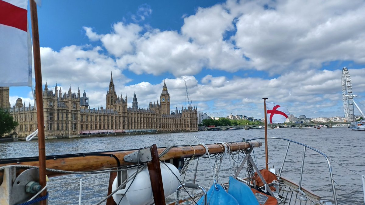 Making good time on Route to @StKatsMarina in company with Tom Tit, Iorana, Mary Irene and Aquabelle