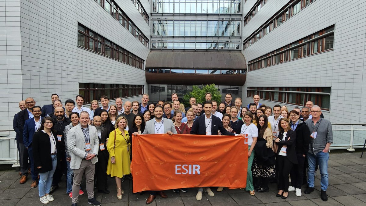 cirsesociety's tweet photo. Today marked the start of #ESIRcourse on #radioembolization of liver tumours at @UMCUtrecht. The course started with lectures on tips for radioembolization &amp; treatment planning, followed by hands-on device training sessions where attendees could gain practical experience. (1/2) https://t.co/VsXacq9hp0