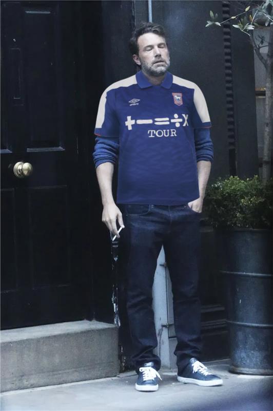 "McKenna has given Chelsea the green light."

"Brighton are confident of beating Chelsea for McKenna." 

"McKenna is waiting for Manchester United."

#ITFC fans: