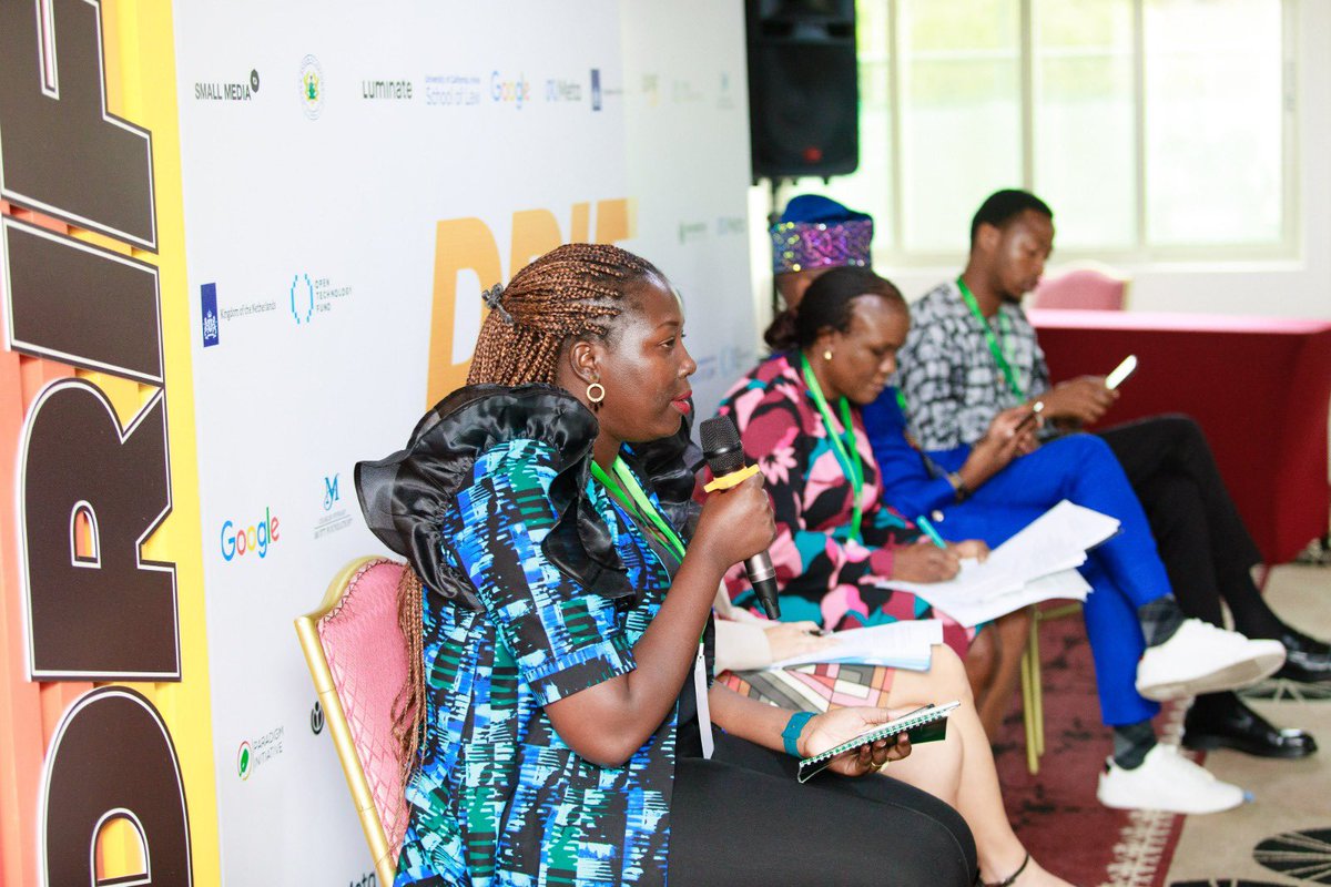 📢In case you missed the #DRIF24 session on Artificial Intelligence & Emerging Technologies: Their Impact on Civic Space in Africa. Summary blogpost:👉wougnet.org/artificial-int… How can AI shape the future of civic space in Africa while safeguarding HR & promoting inclusivity?