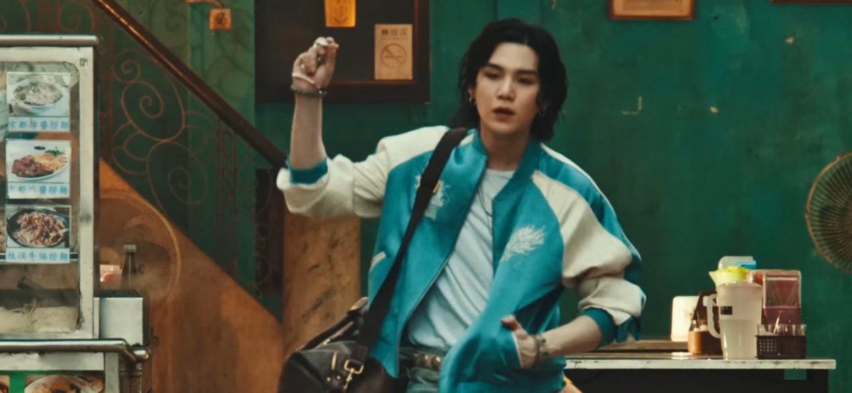 でデ🥢🐂🍜 tweet media