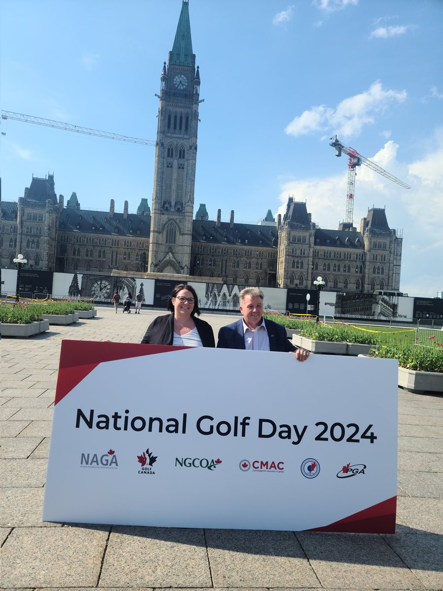 Representing @GolfSupers here at Parliament Hill today for National Golf Day. #nationalgolfdayCAN