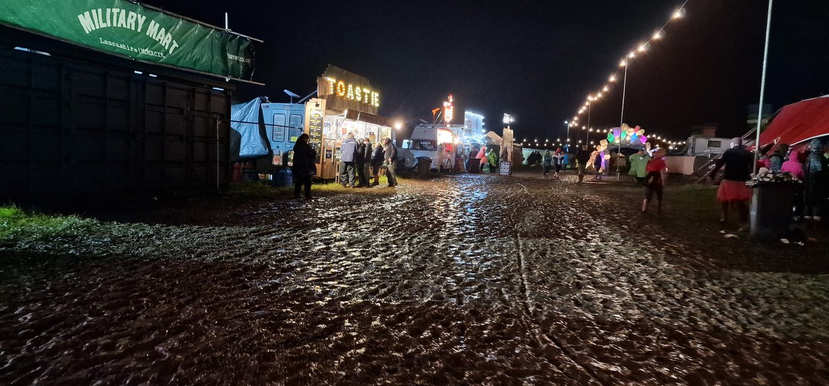 The Glasto Thingy tweet media