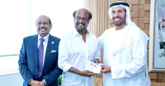 Superstar #Rajinikanth received the UAE's prestigious Golden Visa..🔥 Kollywood blessed with #Vettaiyan 

Face of Tamilnadu