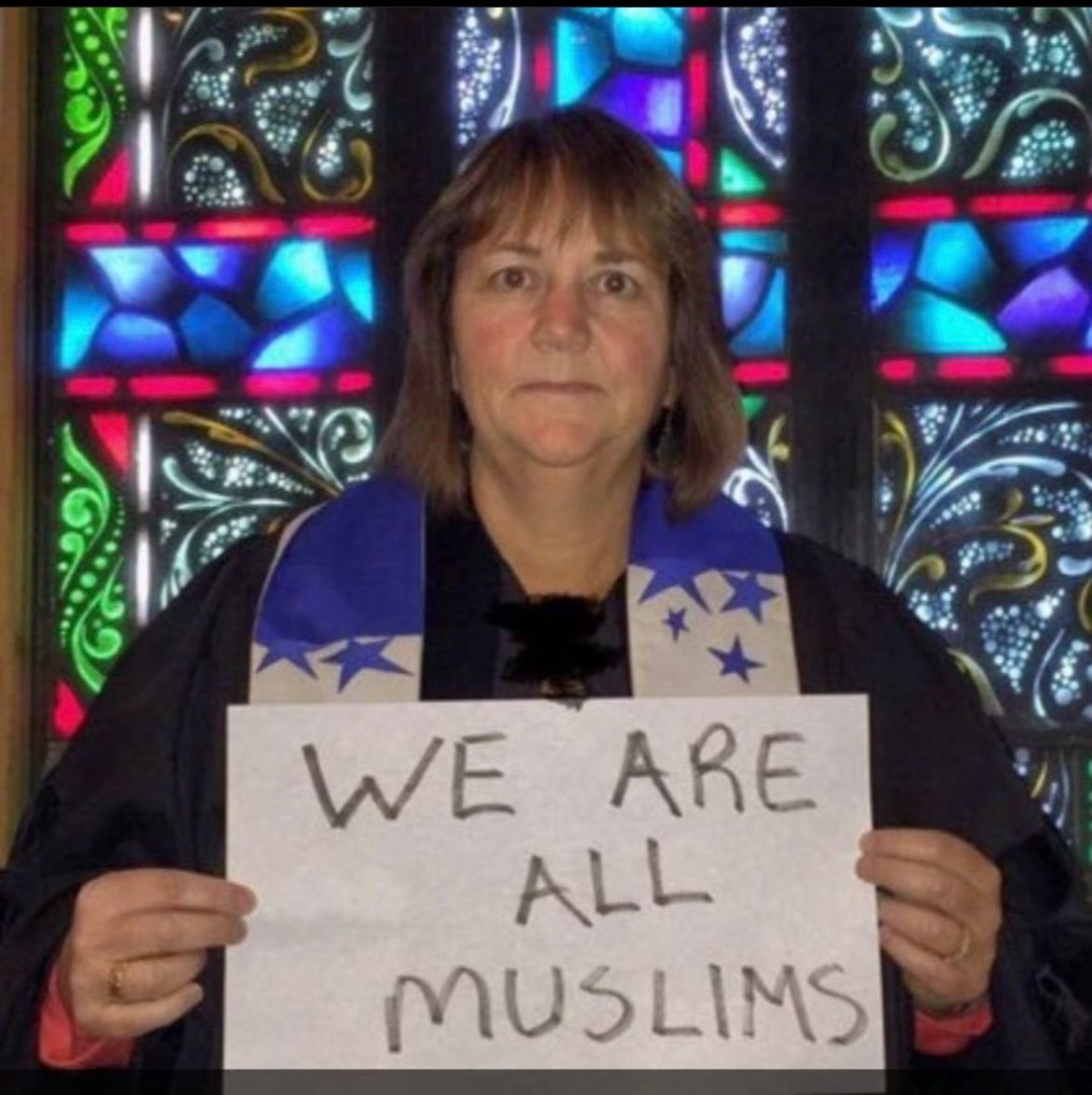 Laurence Fox tweet media