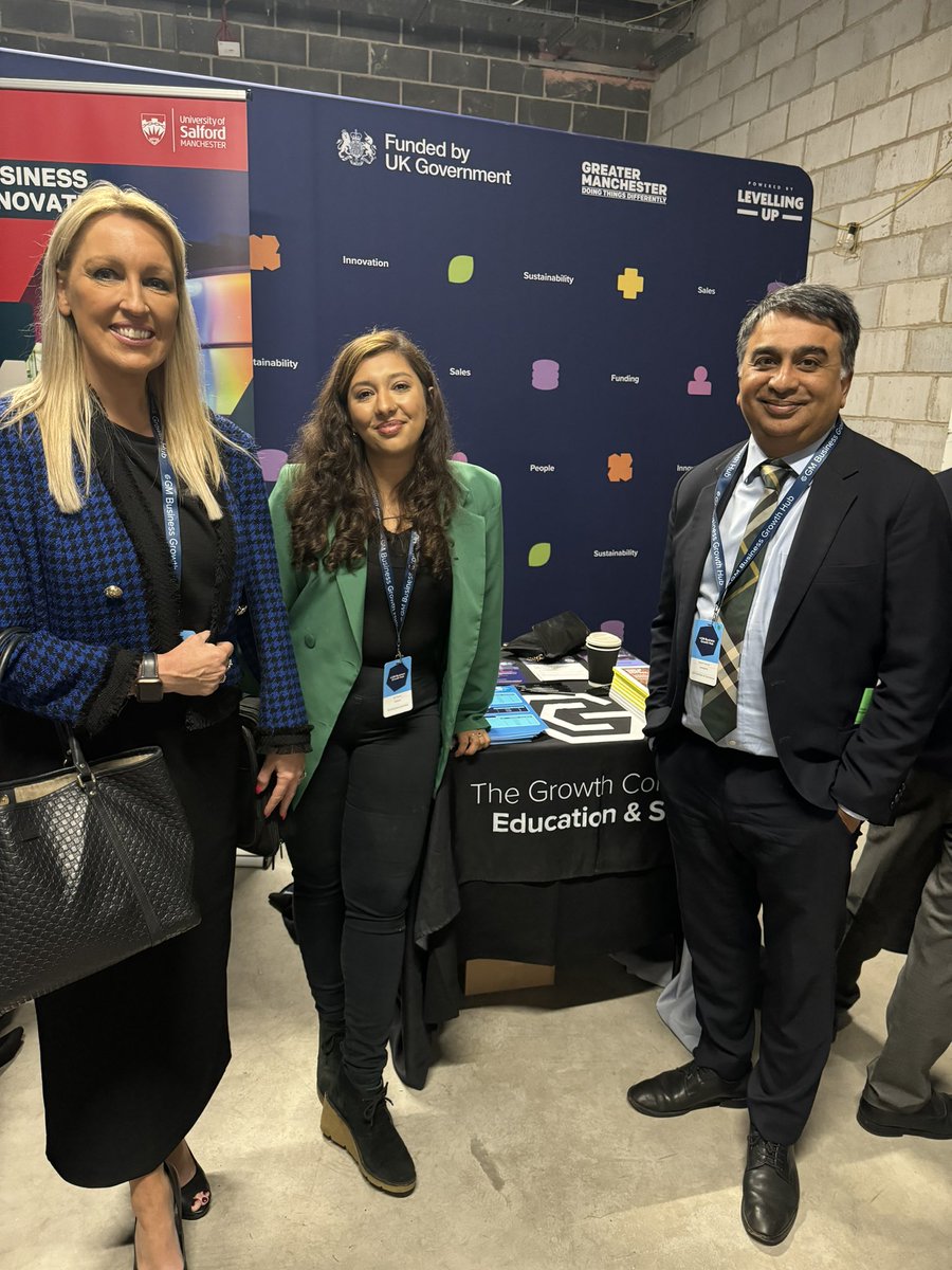 Super excited to attend #ManufacturingOurFuture event right here in #LoveOldham organised by the @BizGrowthHub 👏👏👏<a href="/OfficialOAFC/">Oldham Athletic</a> ✅great to see so many #OldhamHour Businesses attending <a href="/OldhamCouncil/">Oldham Council</a> <a href="/jkennedysmith/">Janine Smith</a>