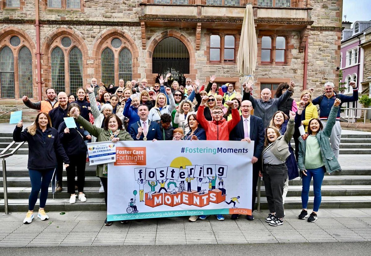 Fatima’s UK Campaign Wonderful foster walk in Derry/Londonderry with young people, foster carers and fostering services to promote the importance of foster care - the craic was mighty! #HELPME #CHILDRENAREOURFUTURE