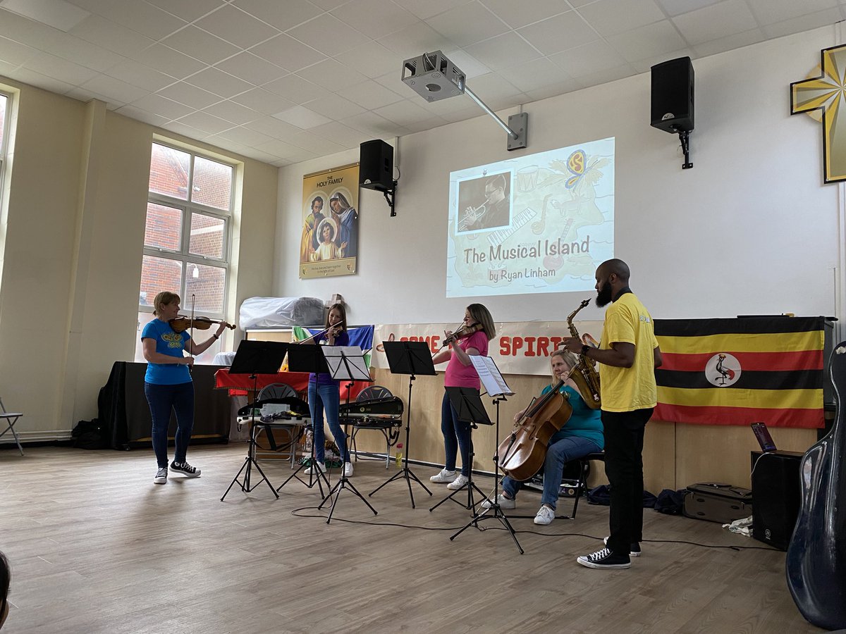 Holy Family School tweet media