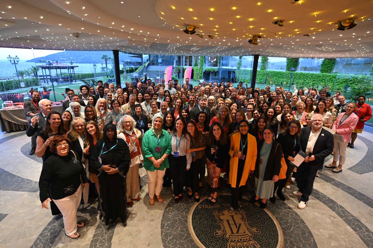 PFMDwithPatient's tweet photo. 🌟 What an incredible #PEOF 2024! Over 200 passionate folks from 120+ orgs came together, sharing hugs and ideas, and fueling our mission for #patientengagement. 🤗

👏 Thank you all for everything! Let’s carry this energy forward and see you in 2025: https://t.co/Qez47ogxrv https://t.co/llhFYKIisJ