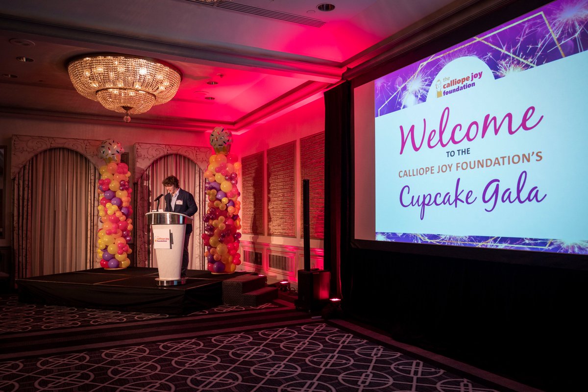 caljoyfndtion's tweet photo. We had a wonderful evening on Friday at the 2024 Cupcake Gala! It was a joy to be able to come together and celebrate the milestones and accomplishments of the leukodystrophy community. Thank you to all who joined us this year! 🧁🎉🧡 https://t.co/b0KU996xVL