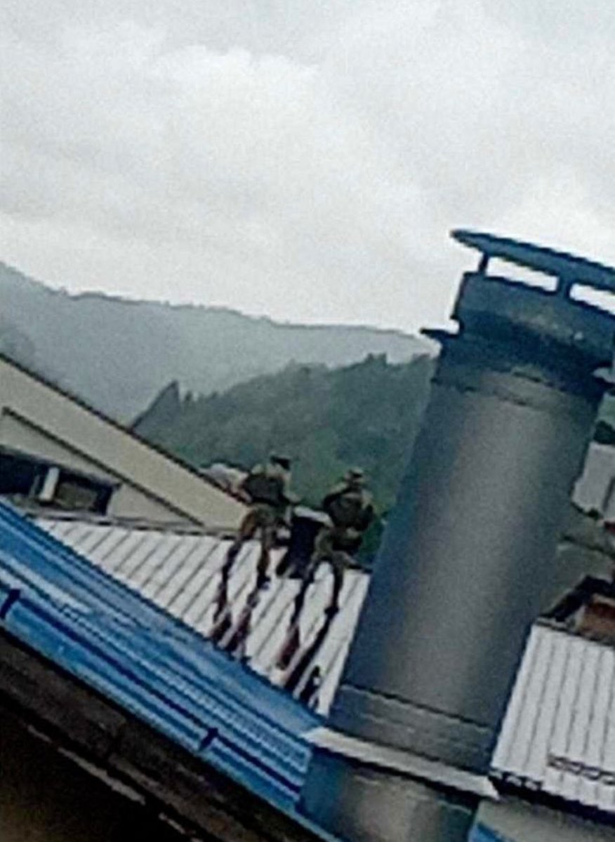 Special forces of #RepublicaOfSrpska, entity built on #Genocide, returning to the crime scene, including sniper nests on & around a school, only hours ahead of #UNGA Resolution on Remembrance of #SrebrenicaGenocide commited by combined Serb forces in the region!!!!
