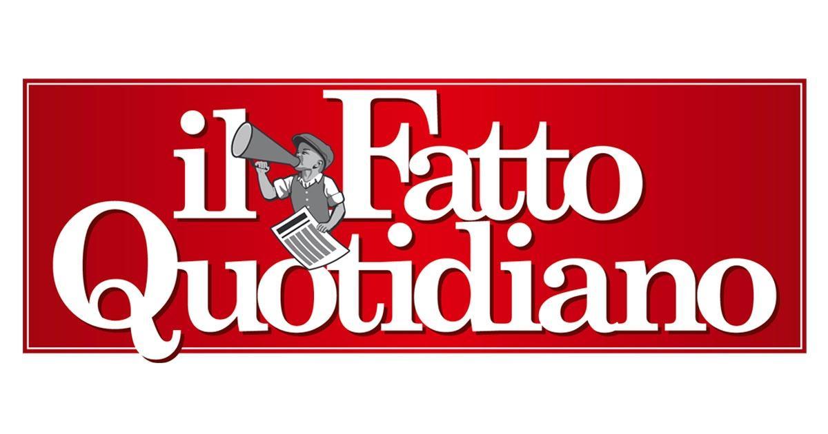 fattoquotidiano's tweet photo. Cronista del Fatto fermata e perquisita dalla Polizia perché documentava una protesta. I cdr al suo fianco: fare piena luce sull'accaduto - Il Fatto Quotidiano https://t.co/0NnOXwQNiE https://t.co/GcuJhdfe74