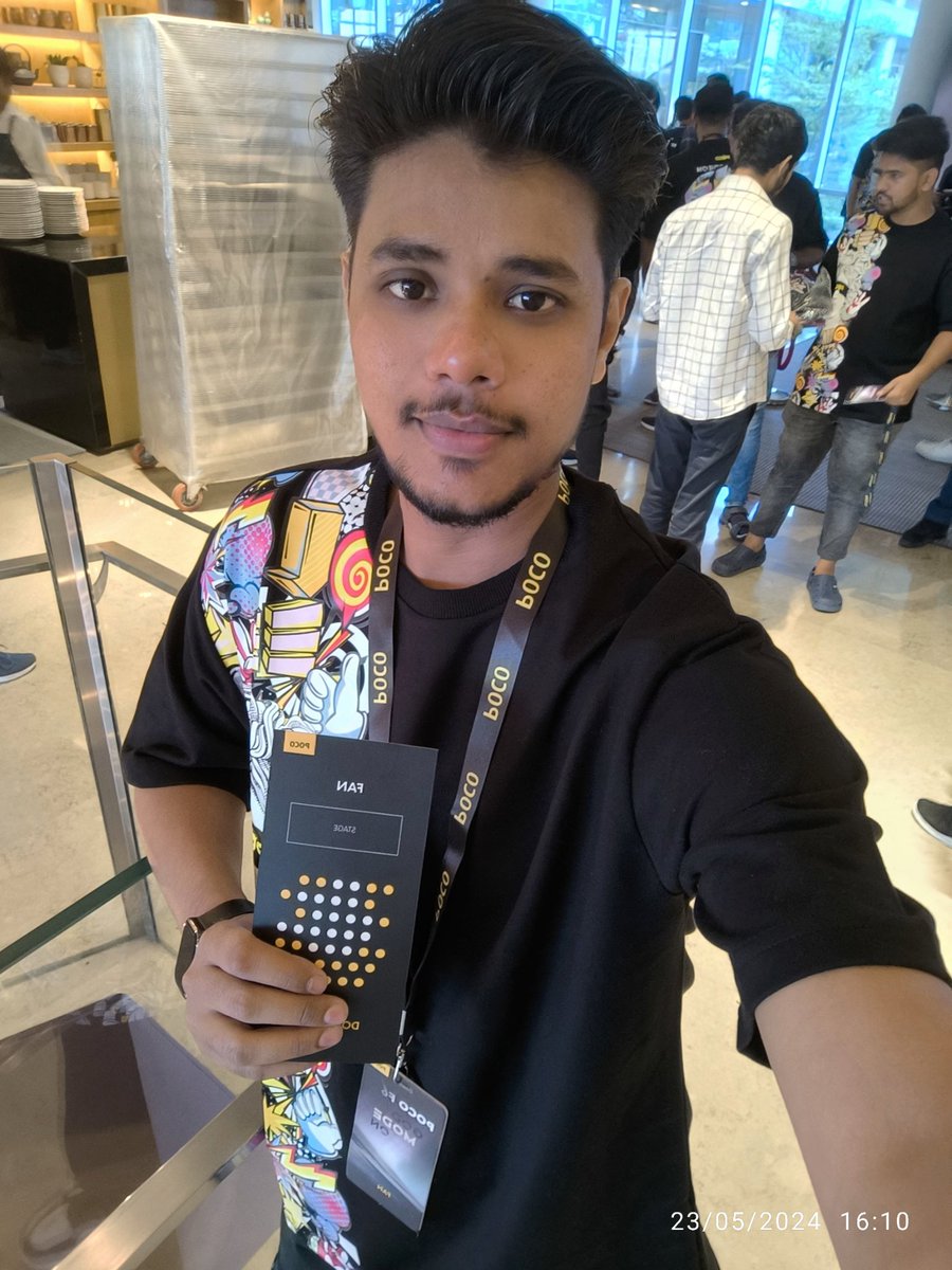 ctorrishabh's tweet photo. Biggest launched 
#PocoF6
#GodModeOn
@Himanshu_POCO 
@IndiaPOCO https://t.co/QsUw3I1CO0