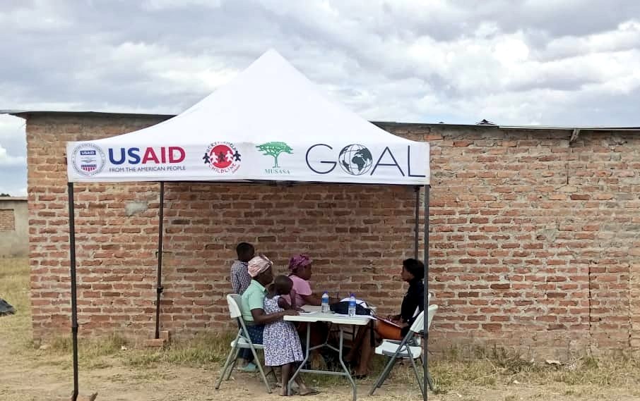 🔴 <a href="/childlinezim/">Childline Zimbabwe</a>, in partnership with @UsaidZimbabwe and <a href="/GoalZimbabwe/">GOALZimbabwe</a>, are bringing services to the people. Today, we have a Mobile Drop-In in Stoneridge.