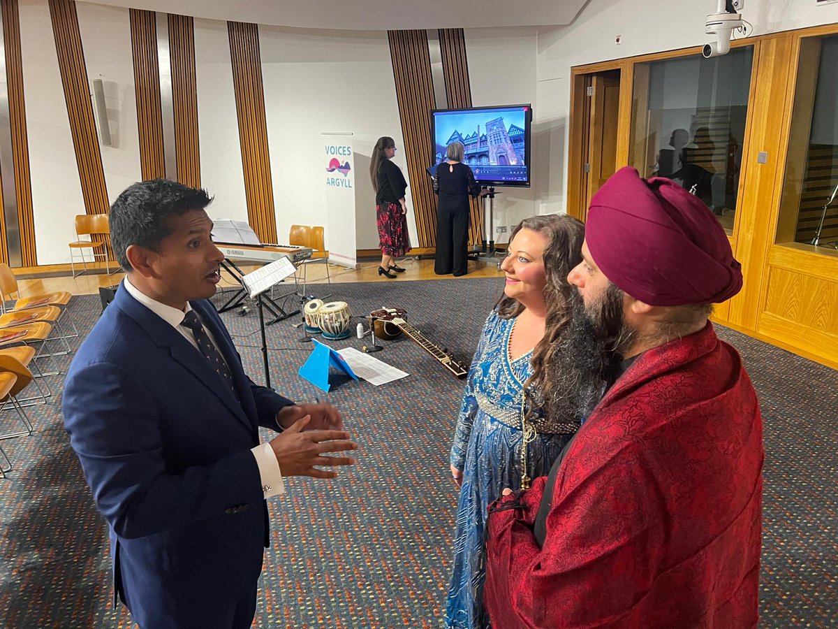 A pleasure to meet members of the Voices of Argyll choir today before their ‘Interwoven’ performance in Parliament which combines Scottish and Indian genres. They do great work to bring music to our rural communities and historic locations. #voicesofargyll #interwoven