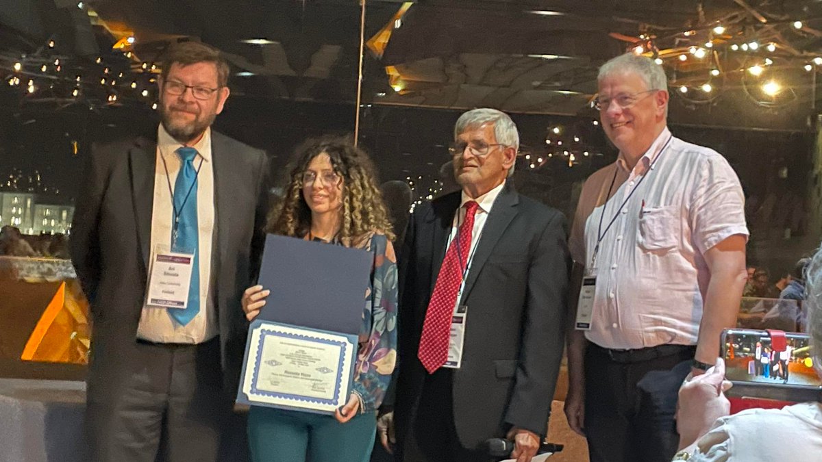 URSI_Radio's tweet photo. Rossella Rizzo won the First Prize in the 11th #URSI #ATRASC2024 International Student Paper Competition, financially supported by the #USNC ! Congratulations !!! 👏👏👏 https://t.co/Iw6YoLItwf