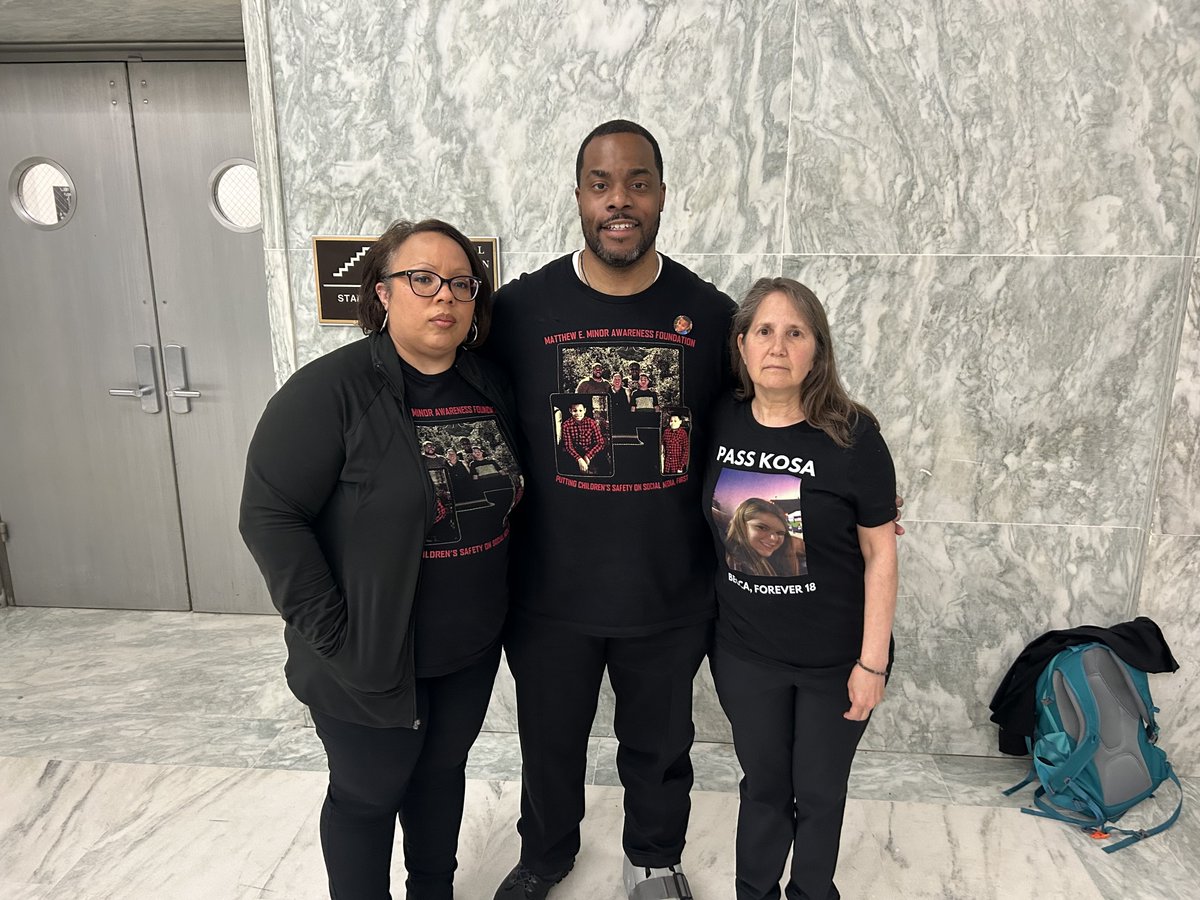 Parents for Safe Online Spaces tweet media