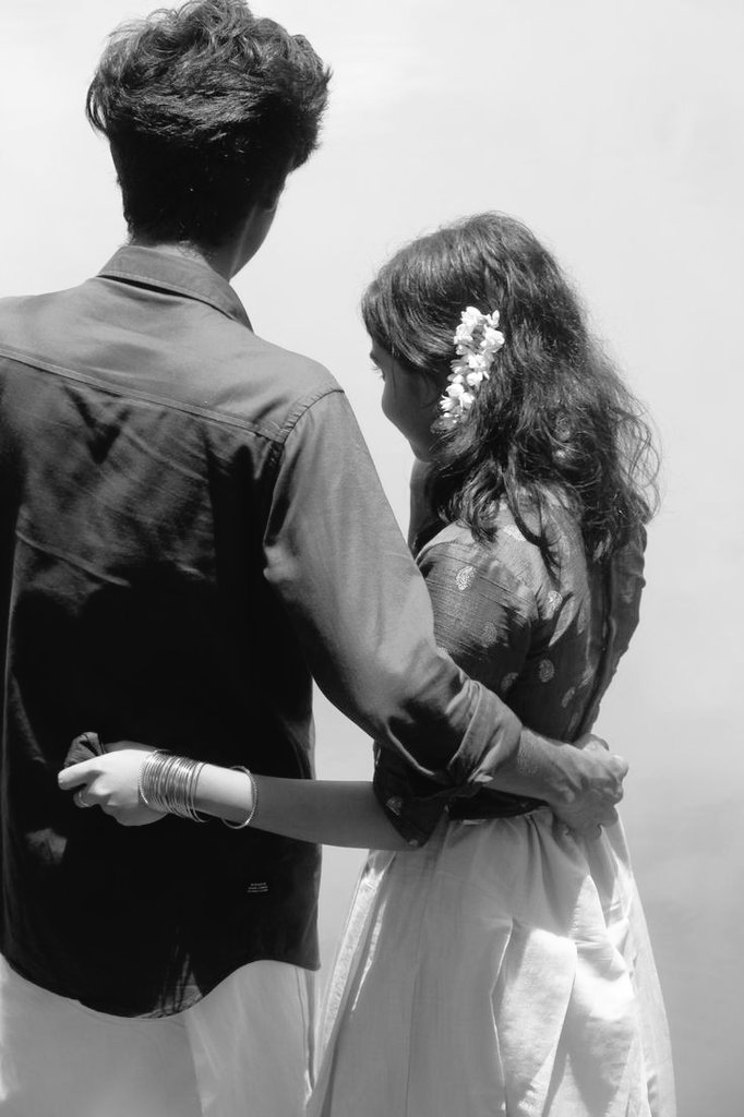 Maaveeran_Anish's tweet photo. 2 years of Togetherness 💍🥹🫶🏻❤️

#2yearsofTogetherness https://t.co/6lP99Xs1pI
