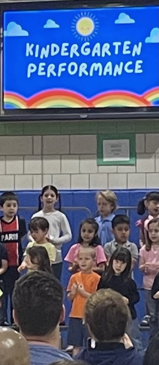 ISD’s gym was transformed into a space for Kindergartners to share art, songs, poems and love with their families this morning. The students were so proud to perform. Kudos to the collaborative team of ISD teachers for organizing this amazing show! @GreenwichPSArts @MJDAmico_GPS