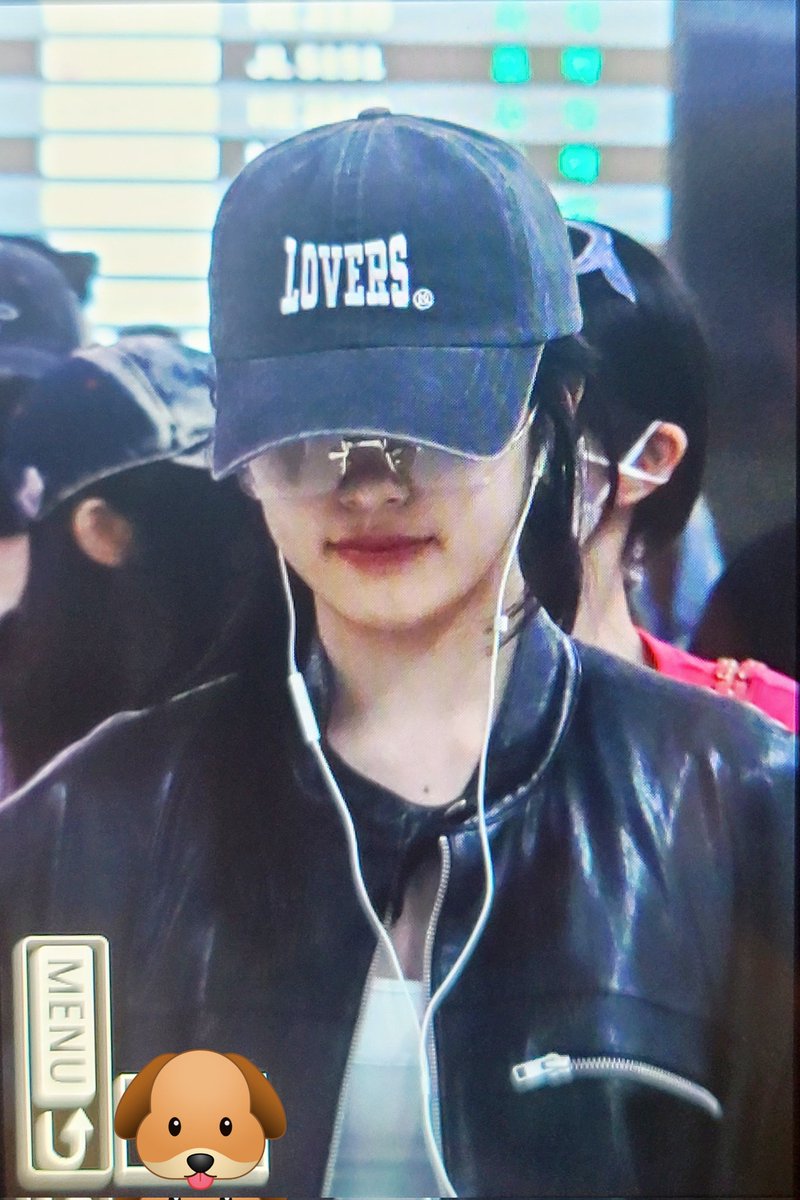 Daeng_0901's tweet photo. 240513
GMP 입국 PRE

#아이브 #IVE #안유진 #AnYujin #유진 #YUJIN #アンユジン https://t.co/Q8IK7MCWpL