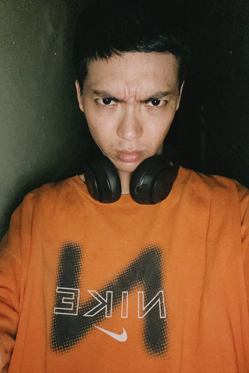 ashitaha_tmrr's tweet photo. 久しぶりの曲も出来たし、良い日だった!
prrr!
#prrw https://t.co/lrZ5qjRTbz