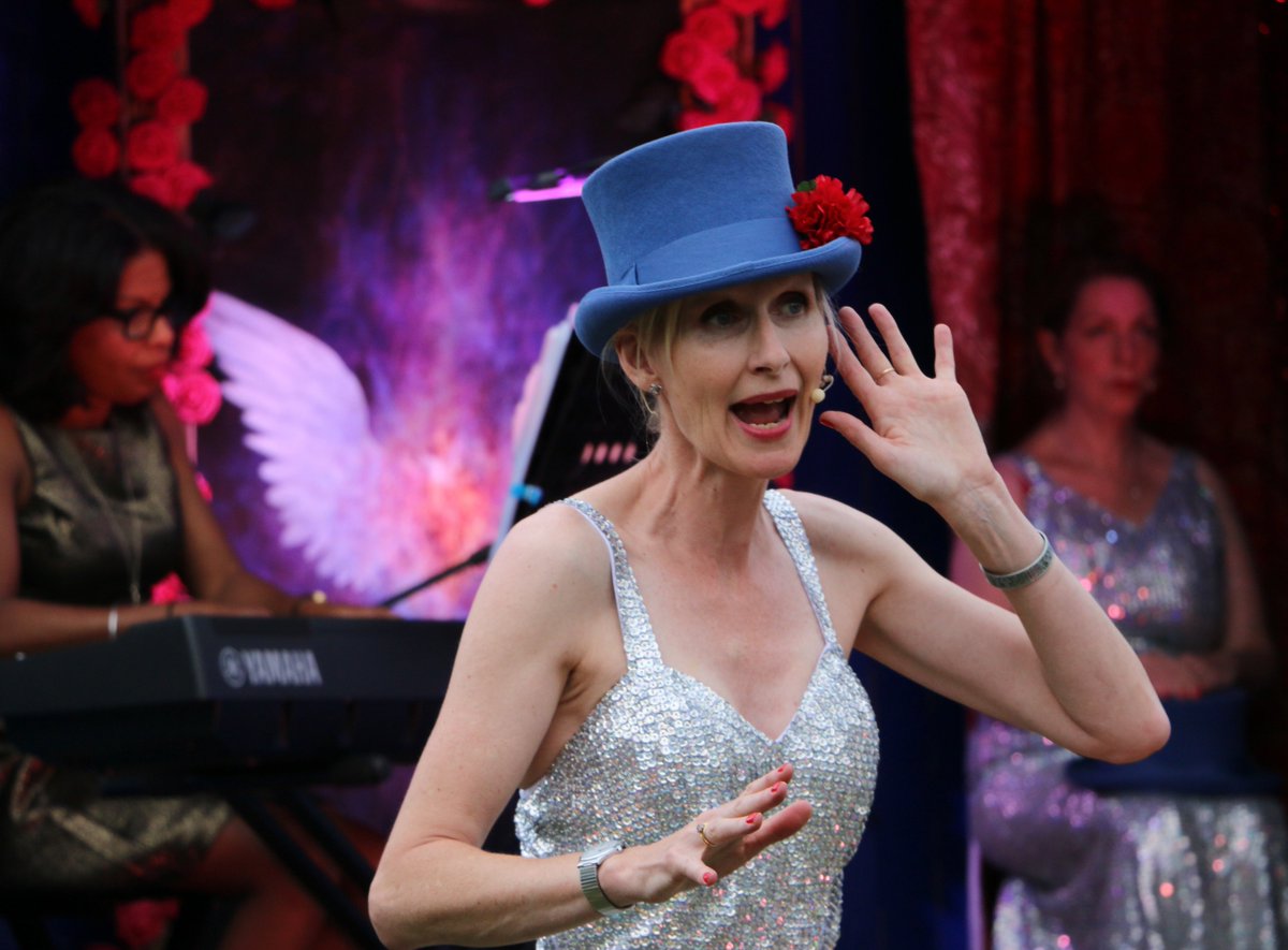 Join us on 1 June at Fyne Court for A Night at the Opera 🎶 The Bluebirds will be performing opera classics with a unique twist and a dash of glitz and glamour in the Music Hall. Find out more and book tickets on our website 👇 nationaltrust.org.uk/visit/somerset… #VisitSomerset