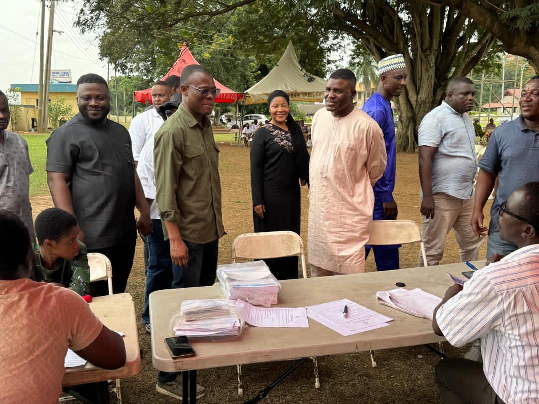 fifi_kwetey's tweet photo. I toured several voter registration centres in the Kumasi Metropolis, including Suame, Oforikrom, Asokwa, Subin, Manhyia South, Manhyia North, Bantama, and Nhyiaso, accompanied by Regional Executives led by the secretary, Dr. Frank Amoakohene, Former NEC member Alhaji Sheriff Nasiru, and Aku-sika Kpene from the Gender, Children & Social Protection Committee. 

We also visited Bekwai and Bosomtwe Constituencies. I'm encouraged by the hard work of our executives but urge for even more effort, as this remains the main hope of wrestling power.

#Together4Change2024