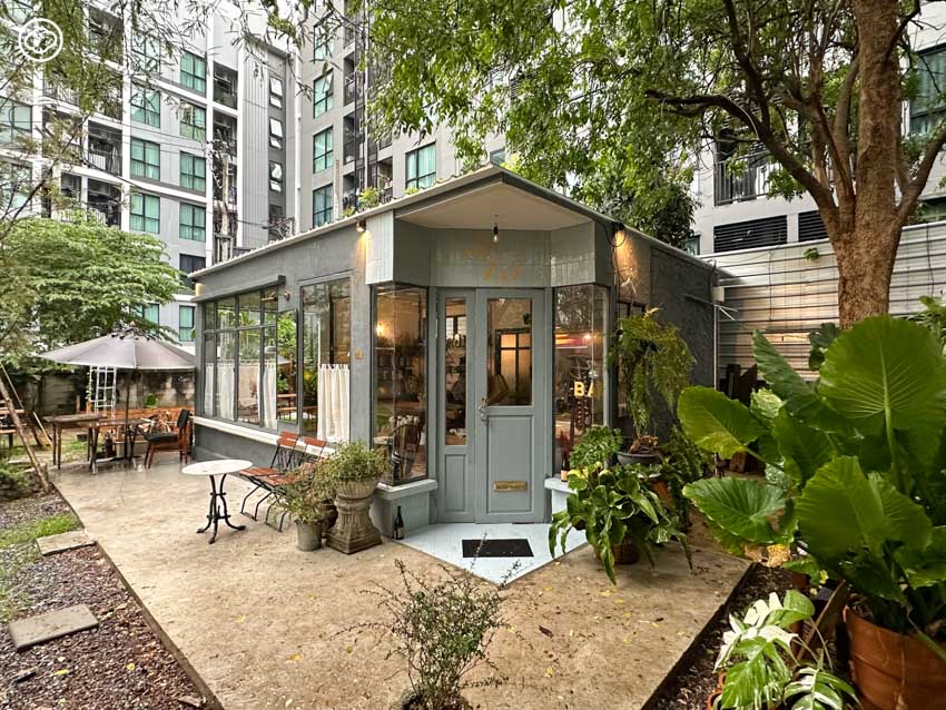 readthecloud's tweet image. ถ้าอยากช่วยโลกจาก #ภาวะโลกร้อน คอลัมน์ #FullCourse ขอแนะนำร้าน #et15 (ET ONE POINT FIVE) ทั้งใช้โปรตีนทางเลือกจากแมลงและสาหร่าย ทำอาหารแบบไม่เหลือทิ้ง และคิดเมนูจากการแก้ไขปัญหาภาวะโลกร้อน readthecloud.co/et1-5-climate-…