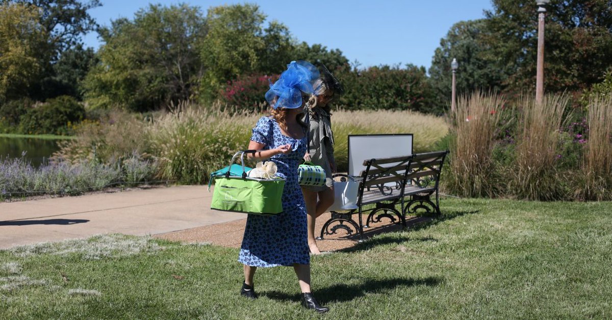 What's in your picnic basket? 🧺 Purchase your #ForestPark4ever Hat Luncheon raffle tickets (even if you can't make this year's event) & let our local favs help plan your next culinary experience in #ForestPark #ForestParkHatLuncheon 🔗 lnkd.in/gHWRjEbU