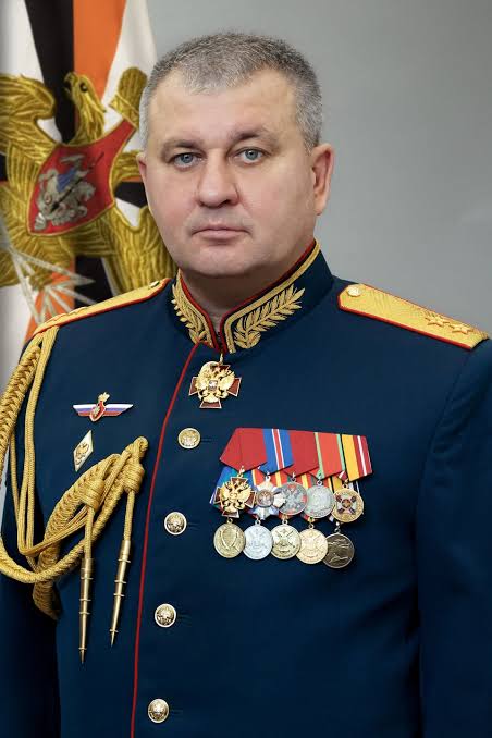 SALPO96's tweet photo. Breaking: Russian state news agencies report the arrest of Vadim Shamarin, deputy head of Russia's general staff, on suspicion of involvement in large-scale bribery. #vadimshamarin
#russia https://t.co/XJla7WcTJZ