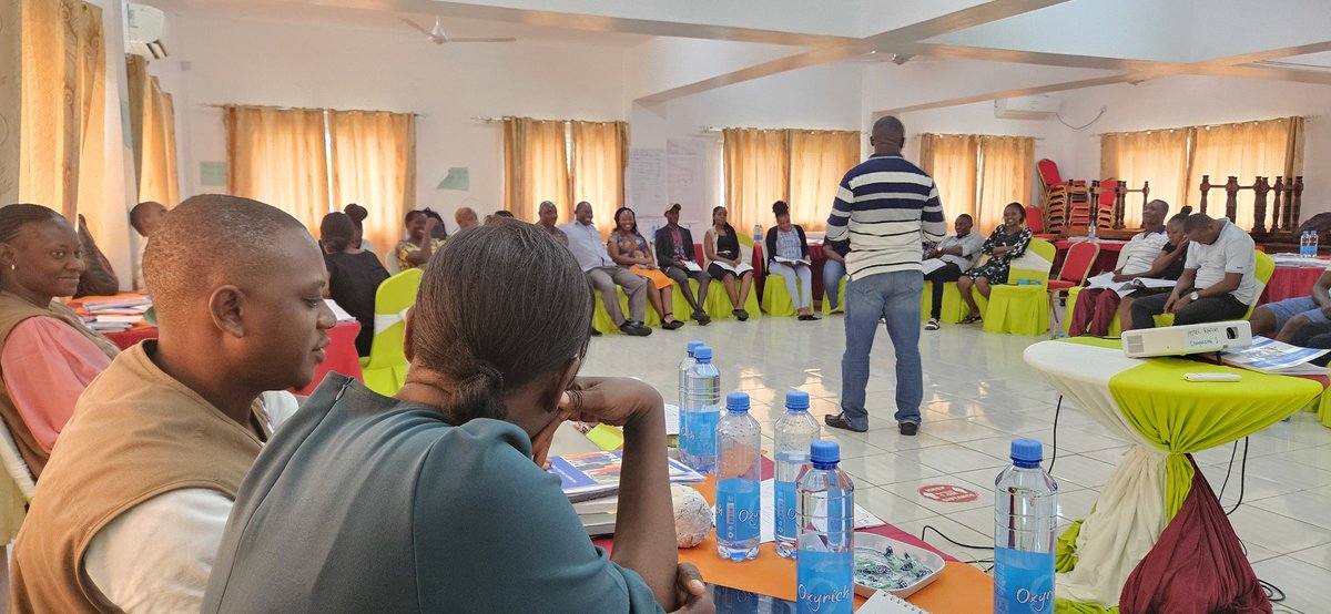 Michelle Ell tweet media